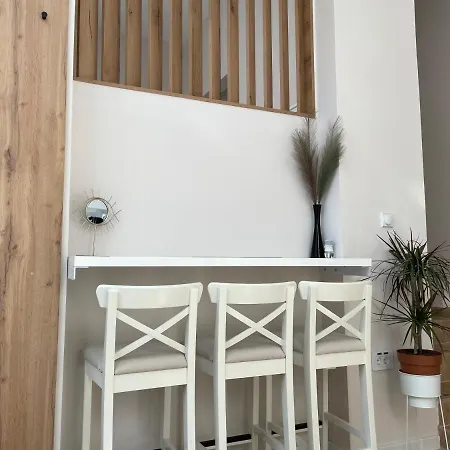 Apartment Tema Sombor