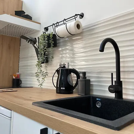 Tema Apartment *